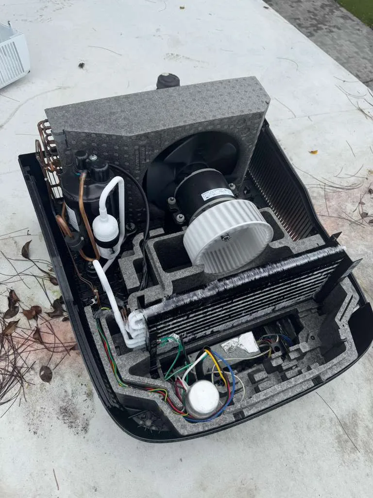 Dual AC System - Treasure Coast RV Repair